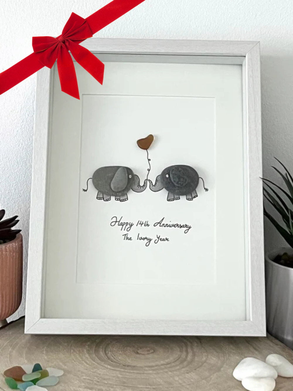 Christmas Gift - Elephant Love Pebble Artwork
